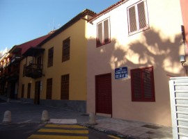 Casa in stile delle Canarie in Puerto de la Cruz- Centro