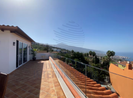 Casa en Santa Úrsula - La Corujera